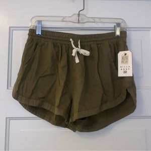 Billabong Jayne shorts NWT
